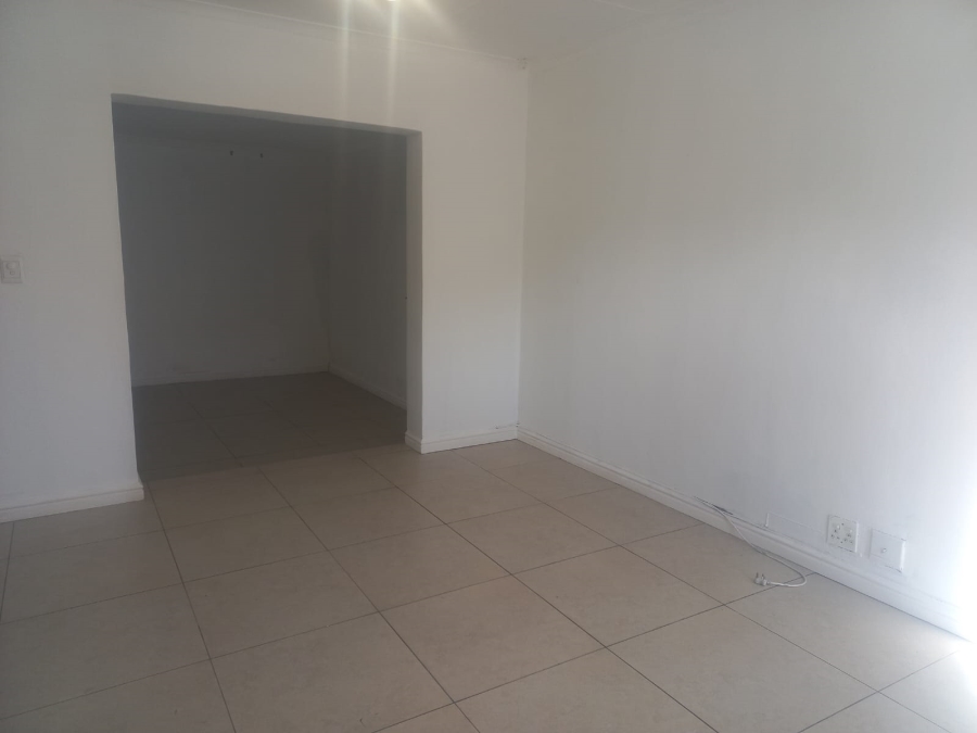 3 Bedroom Property for Sale in Rocklands Western Cape